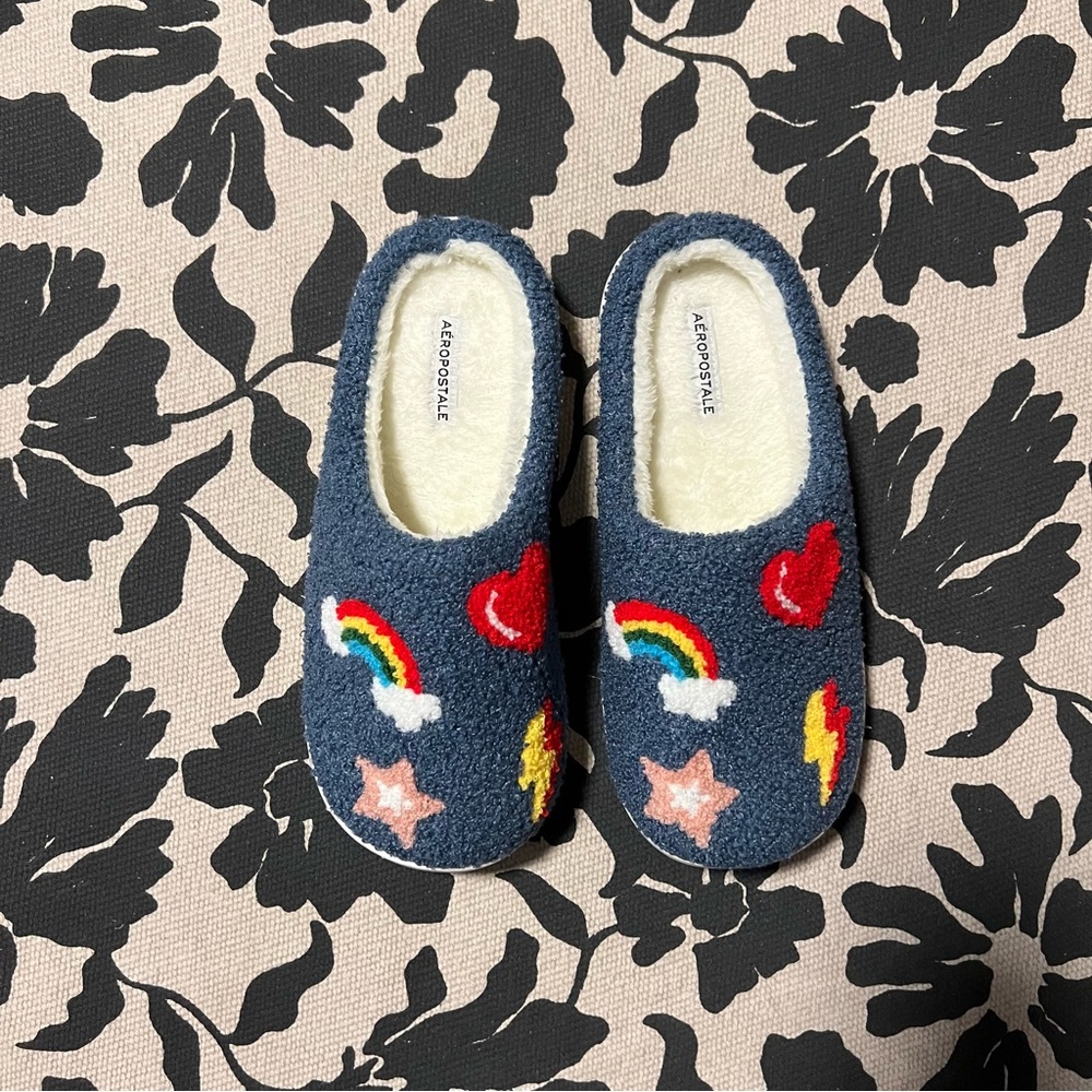Aeropostale Slippers - Picture 5 of 8